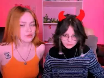 adelina_shine – webcam model profile photo Image 10