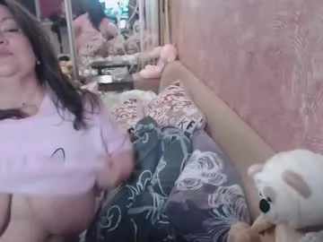 pinkypuppa – webcam model profile photo Image 10