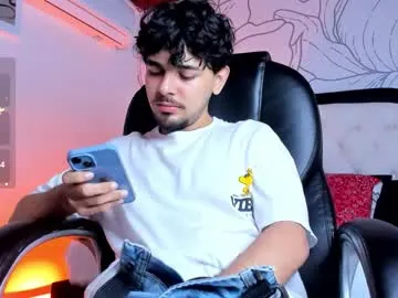 little_sharol – webcam model profile photo Image 19