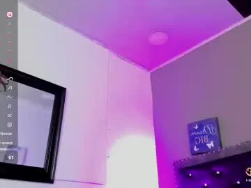 kira0541 – webcam model profile photo Image 9