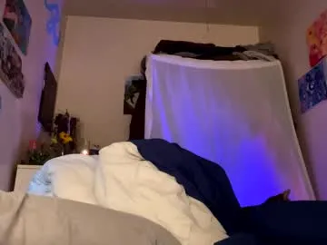 vvioleta_ – webcam model profile photo Image 8