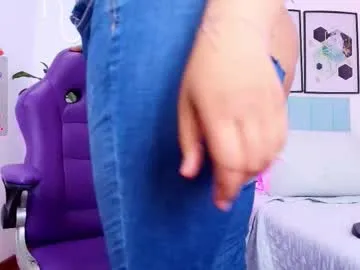 anabel054 – webcam model profile photo Image 17