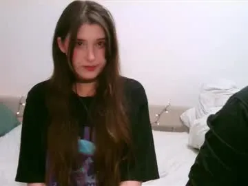 petites_perles – webcam model profile photo Image 15