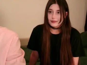 petites_perles – webcam model profile photo Image 19