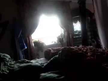 ErikaBonnie – webcam model profile photo Image 5