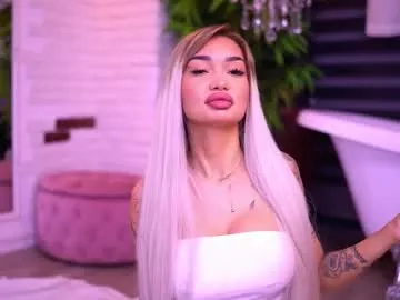 charming_flower – webcam model profile photo Image 2