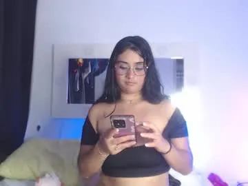 superstarxx – webcam model profile photo Image 13