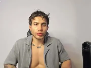 salommecruz01 – webcam model profile photo Image 6