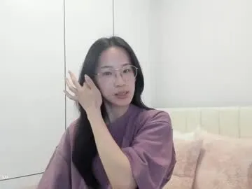 emely_exxotic – webcam model profile photo Image 4