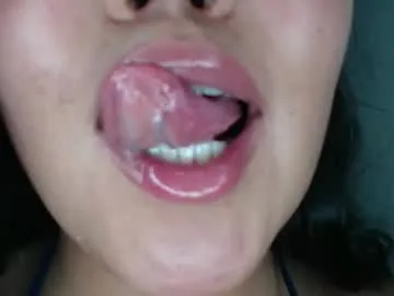 sexxxsirens – webcam model profile photo Image 4