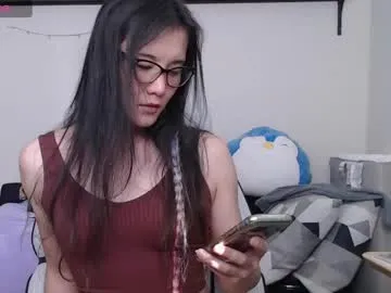 playussoftly – webcam model profile photo Image 9