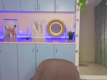 loving_ladies – webcam model profile photo Image 11