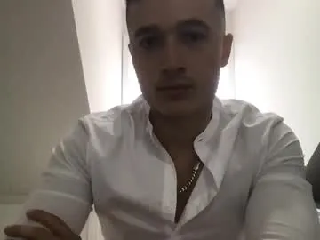 petites_perles – webcam model profile photo Image 9