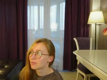 sexxxsirens – webcam model profile photo Image 7