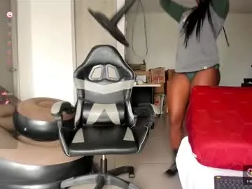 heavenmoth – webcam model profile photo Image 12