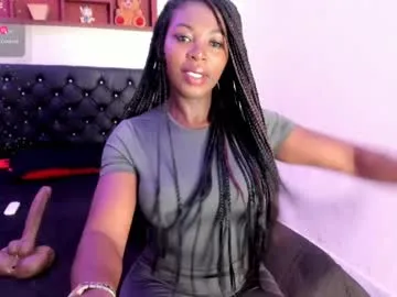 heavenmoth – webcam model profile photo Image 4