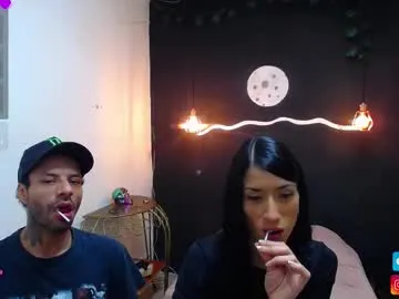 sexy_hot_friends_ – webcam model profile photo Image 4