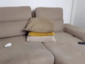 ErikaBonnie – webcam model profile photo Image 3