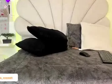 loving_ladies – webcam model profile photo Image 11