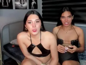 vanandjuani – webcam model profile photo Image 4