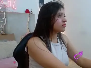 anabel054 – webcam model profile photo Image 2