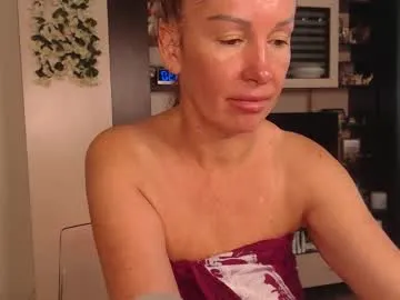 CassyTorres – webcam model profile photo Image 9