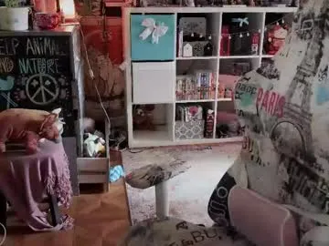 bright_diamonds_054 – webcam model profile photo Image 11