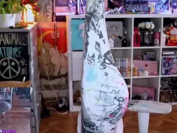 bright_diamonds_054 – webcam model profile photo Image 2