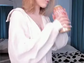 sophie_belton – webcam model profile photo Image 8