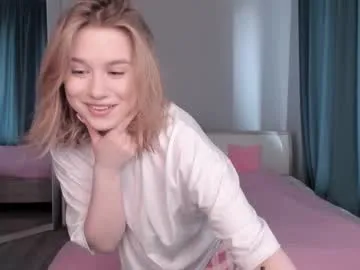 sophie_belton – webcam model profile photo Image 9