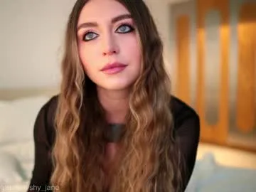 clari_yumi – webcam model profile photo Image 18