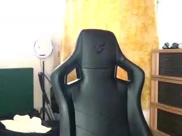 twin_cherry – webcam model profile photo Image 6