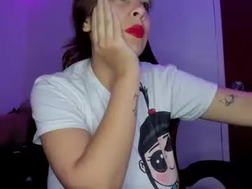 cathiefavuzzi – webcam model profile photo Image 16