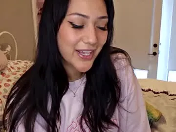 blue_bow – webcam model profile photo Image 7