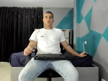 alex_and_drew – webcam model profile photo Image 3