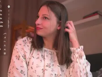 informal_ – webcam model profile photo Image 19