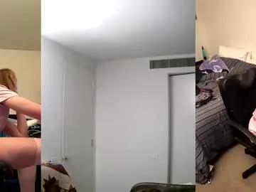 your_dolls – webcam model profile photo Image 15