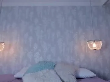 erikabeee1 – webcam model profile photo Image 15