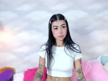 erikabeee1 – webcam model profile photo Image 3