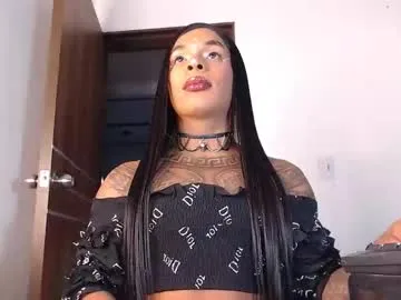 blue_bow – webcam model profile photo Image 7