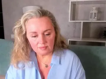 julianagreyx – webcam model profile photo Image 4