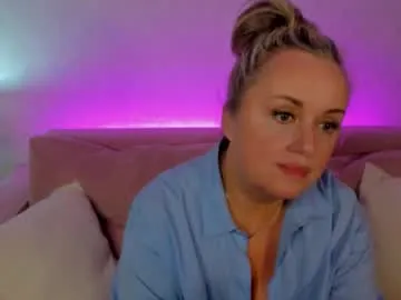 julianagreyx – webcam model profile photo Image 5