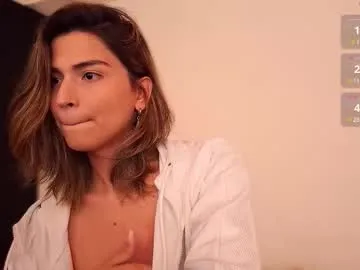 petites_perles – webcam model profile photo Image 15