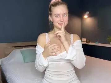 wet_dreamm22 – webcam model profile photo Image 15