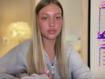 dears_pearlss – webcam model profile photo Image 13