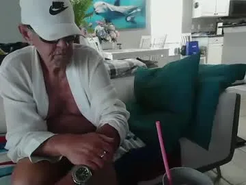 little_sharol – webcam model profile photo Image 11