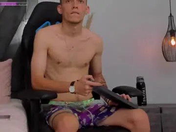 pao2c_ – webcam model profile photo Image 10