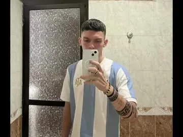 pao2c_ – webcam model profile photo Image 16