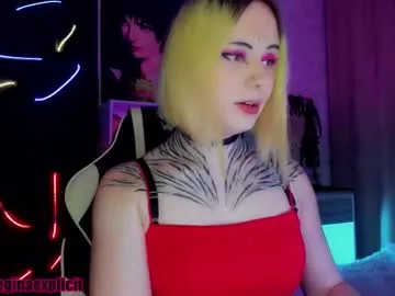 im_manu – webcam model profile photo Image 17