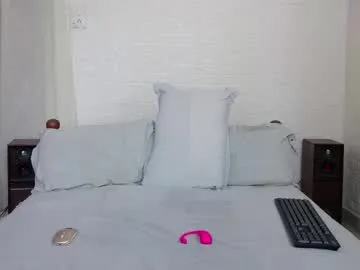 emiilycampbell – webcam model profile photo Image 2